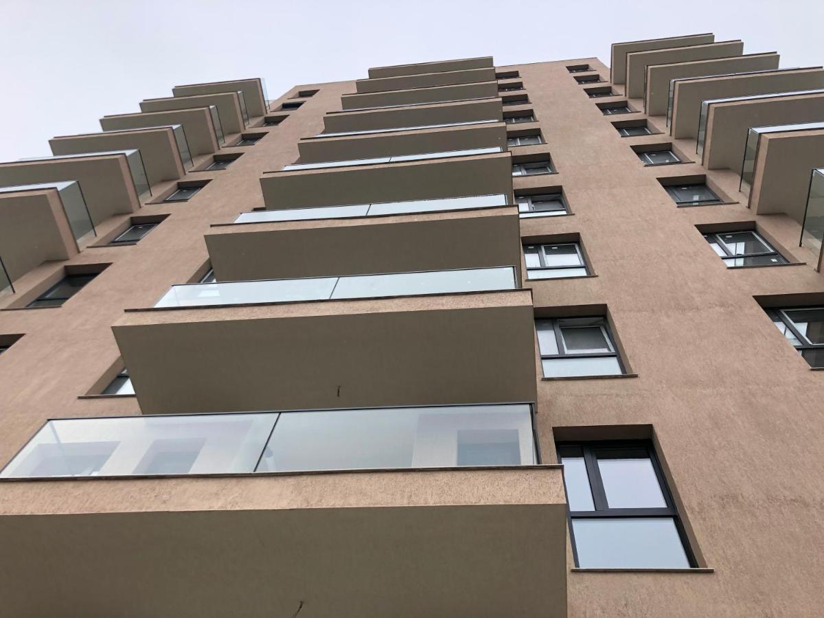 Fancy Penthouse Studio With Lakeview W10 Bucarest Extérieur photo