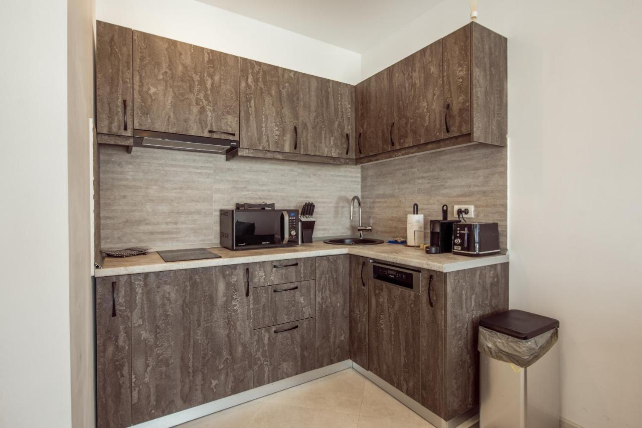 Fancy Penthouse Studio With Lakeview W10 Bucarest Extérieur photo